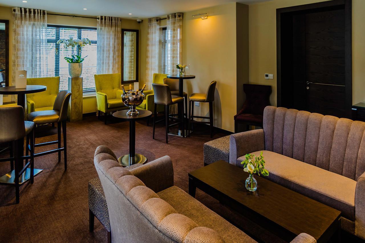 Cae Court Hotel Бридженд Экстерьер фото